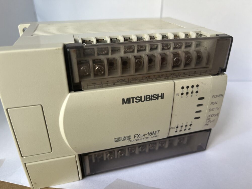 FX2N-16MT